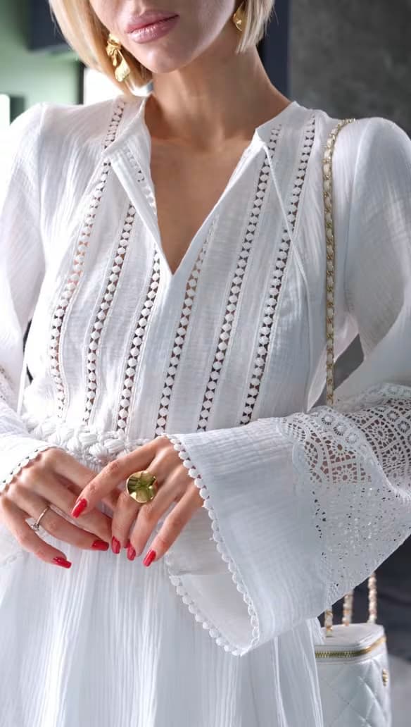 Latore Collection Style